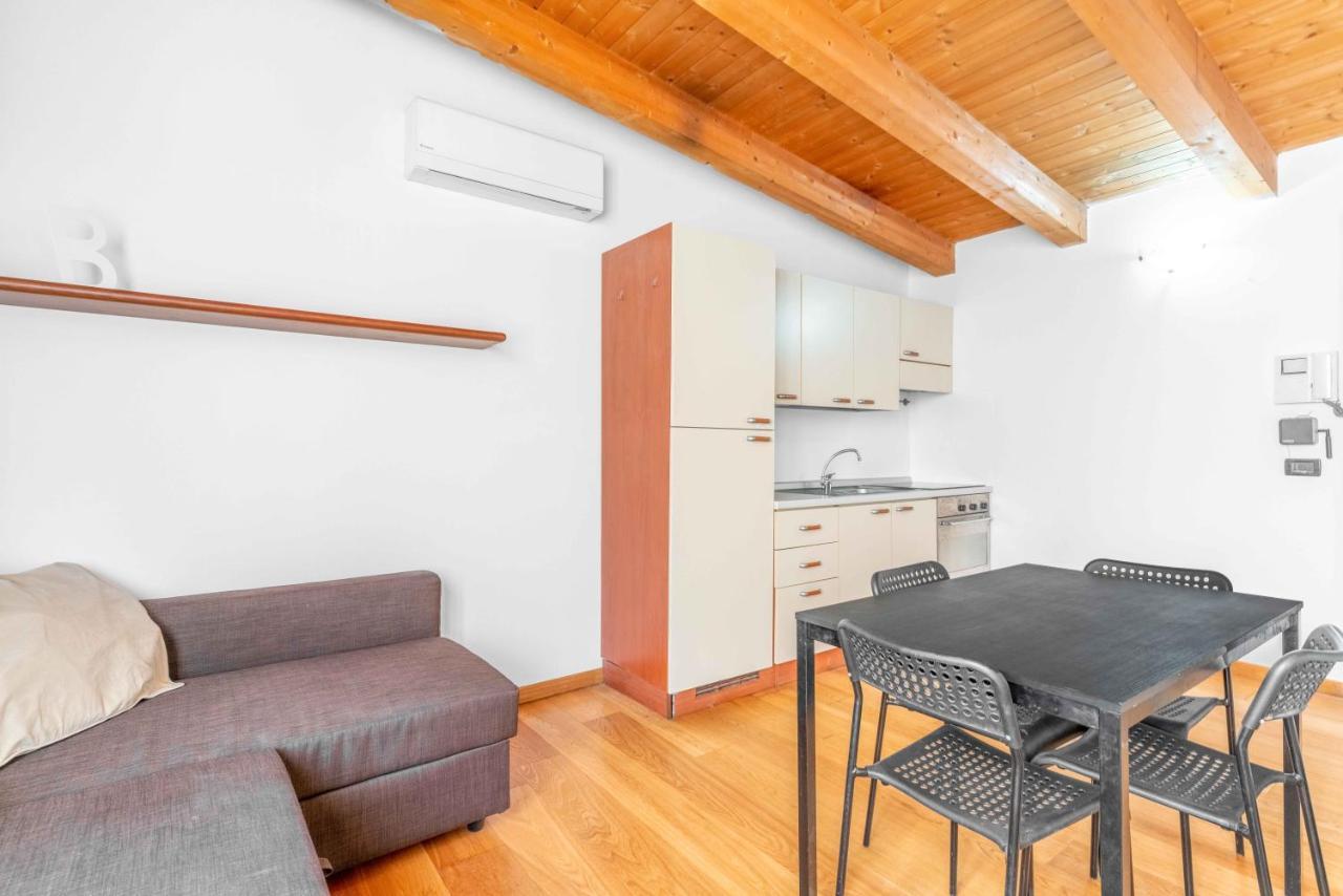 Mo37 Loreto- Duomo - Chic Apartment 밀라노 외부 사진