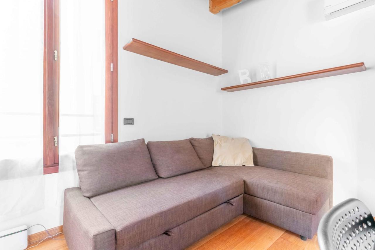 Mo37 Loreto- Duomo - Chic Apartment 밀라노 외부 사진