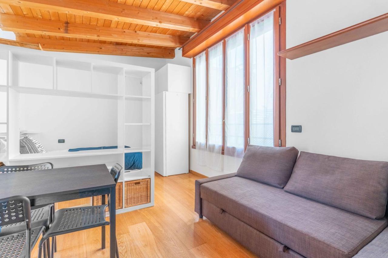 Mo37 Loreto- Duomo - Chic Apartment 밀라노 외부 사진